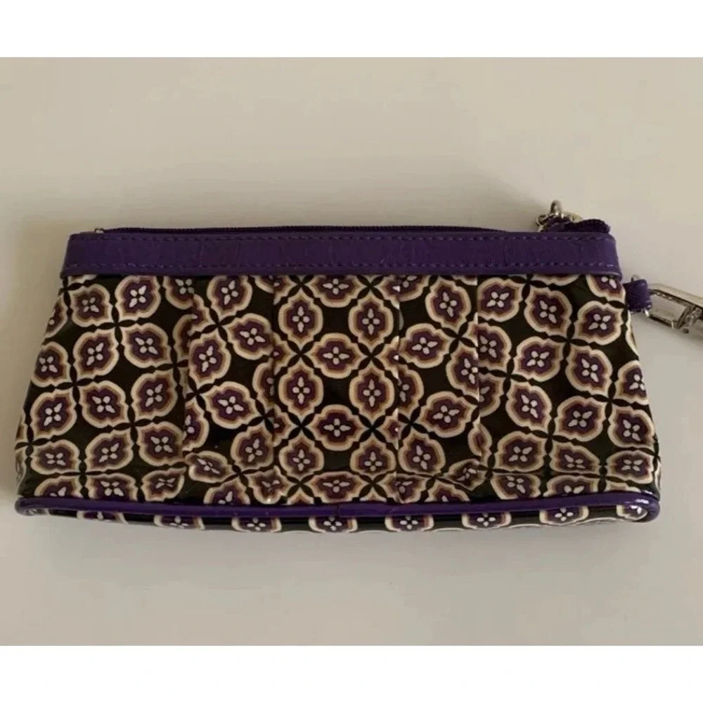 Vera Bradley Frill Purple Flower Wrislet‎
